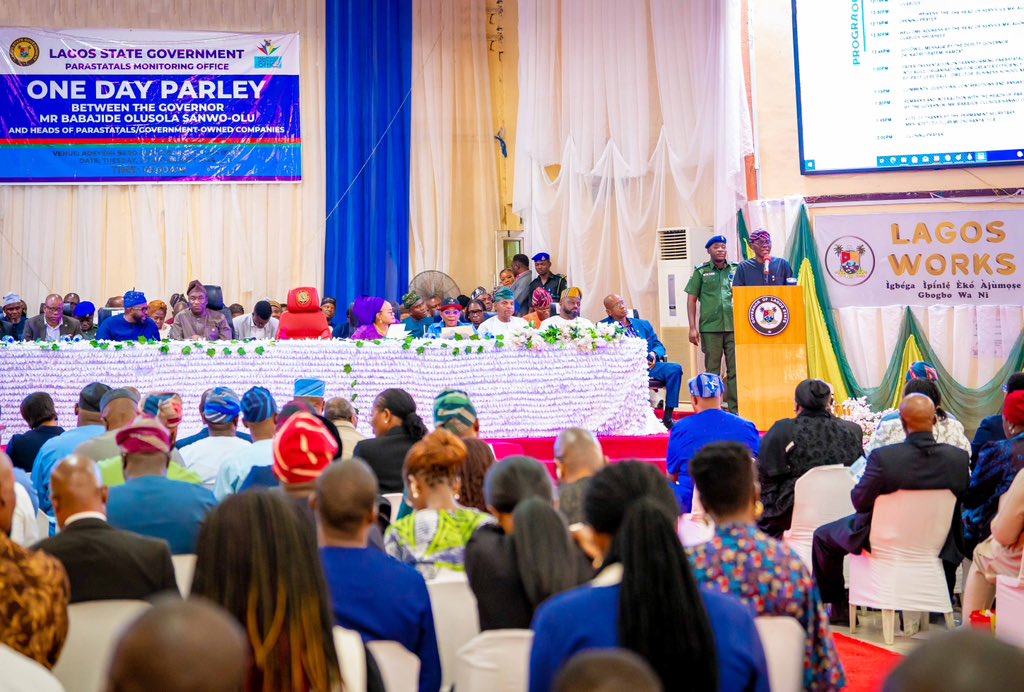 Mr_JAGs's tweet photo. Governor of Lagos State, Mr @jidesanwoolu today at the One-Day Parley between Mr Governor and  Heads of Agencies, Parastatals and Government Owned Companies across the State, organised by Parastatals Monitoring Office (PMO), held at Adeyemi Bero Auditorium, The Secretariat, Alausa-Ikeja. 

#GreaterLagosRising