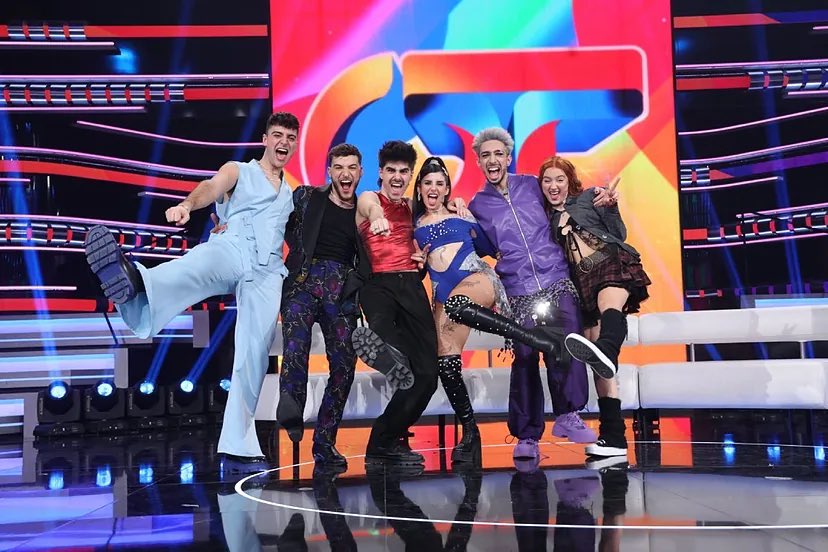 Tenemos una final perfecta: Naiara: impecable 💜 Juanjo: perfección ❤️ Paul Thin: personalidad 💛 Martin: completo 💚 Lucas: evolución 💙 Ruslana: trabajo y exigencia 🧡