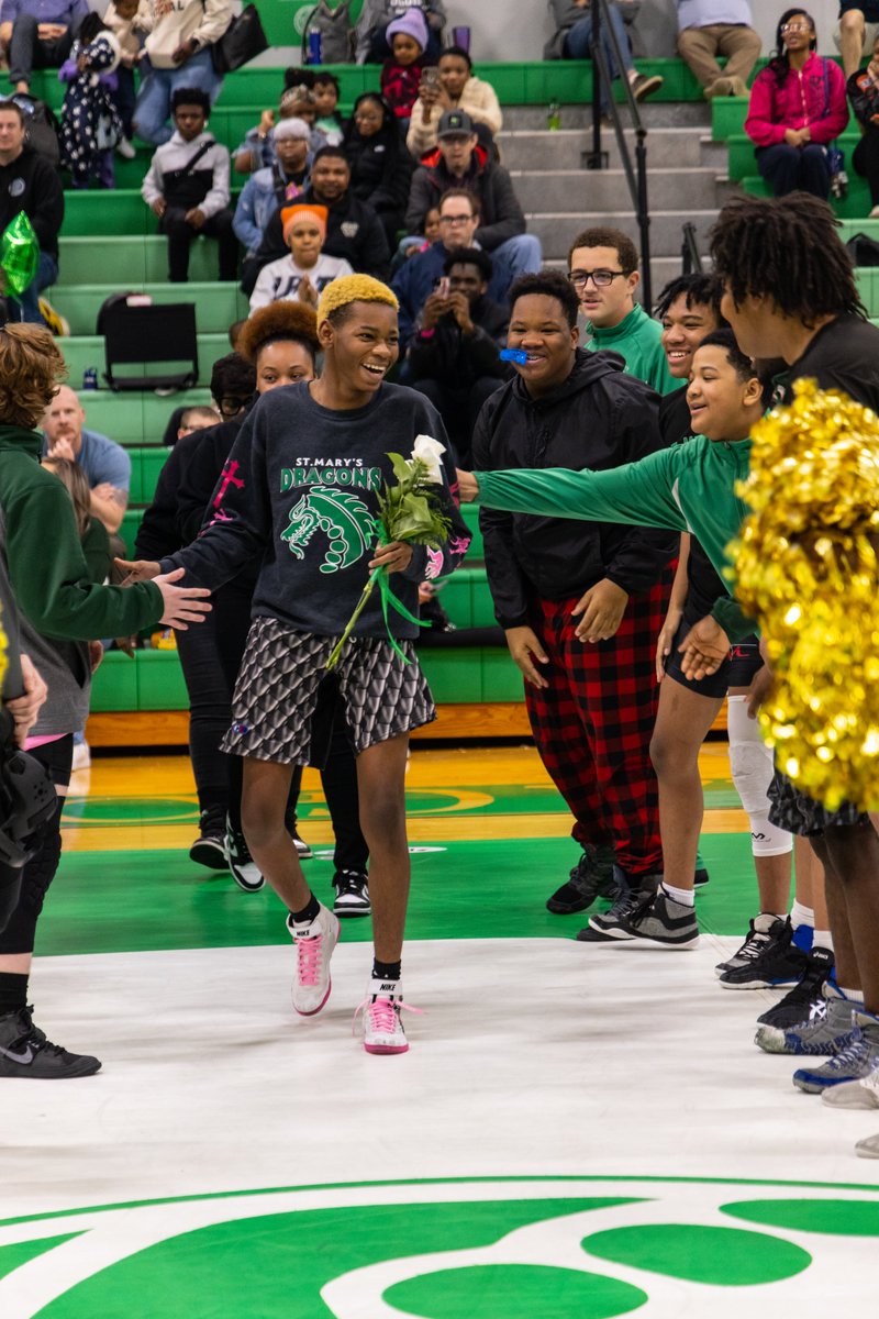 St. Mary's South Side Catholic High School (@stmarysdragons) on Twitter photo ๐พ๐น๐ฌ๐บ๐ป๐ณ๐ฐ๐ต๐ฎ ๐บ๐ฌ๐ต๐ฐ๐ถ๐น ๐ต๐ฐ๐ฎ๐ฏ๐ป
Our wrestling Dragons have been putting the work in this season๐ช. Special thank you to the seniors for their leadership and dedication to our wrestling program! Thank you to their families for supporting them and this program.๐ ๐พ๐น๐ฌ๐บ๐ป๐ณ๐ฐ๐ต๐ฎ ๐บ๐ฌ๐ต๐ฐ๐ถ๐น ๐ต๐ฐ๐ฎ๐ฏ๐ป
Our wrestling Dragons have been putting the work in this season๐ช. Special thank you to the seniors for their leadership and dedication to our wrestling program! Thank you to their families for supporting them and this program.๐