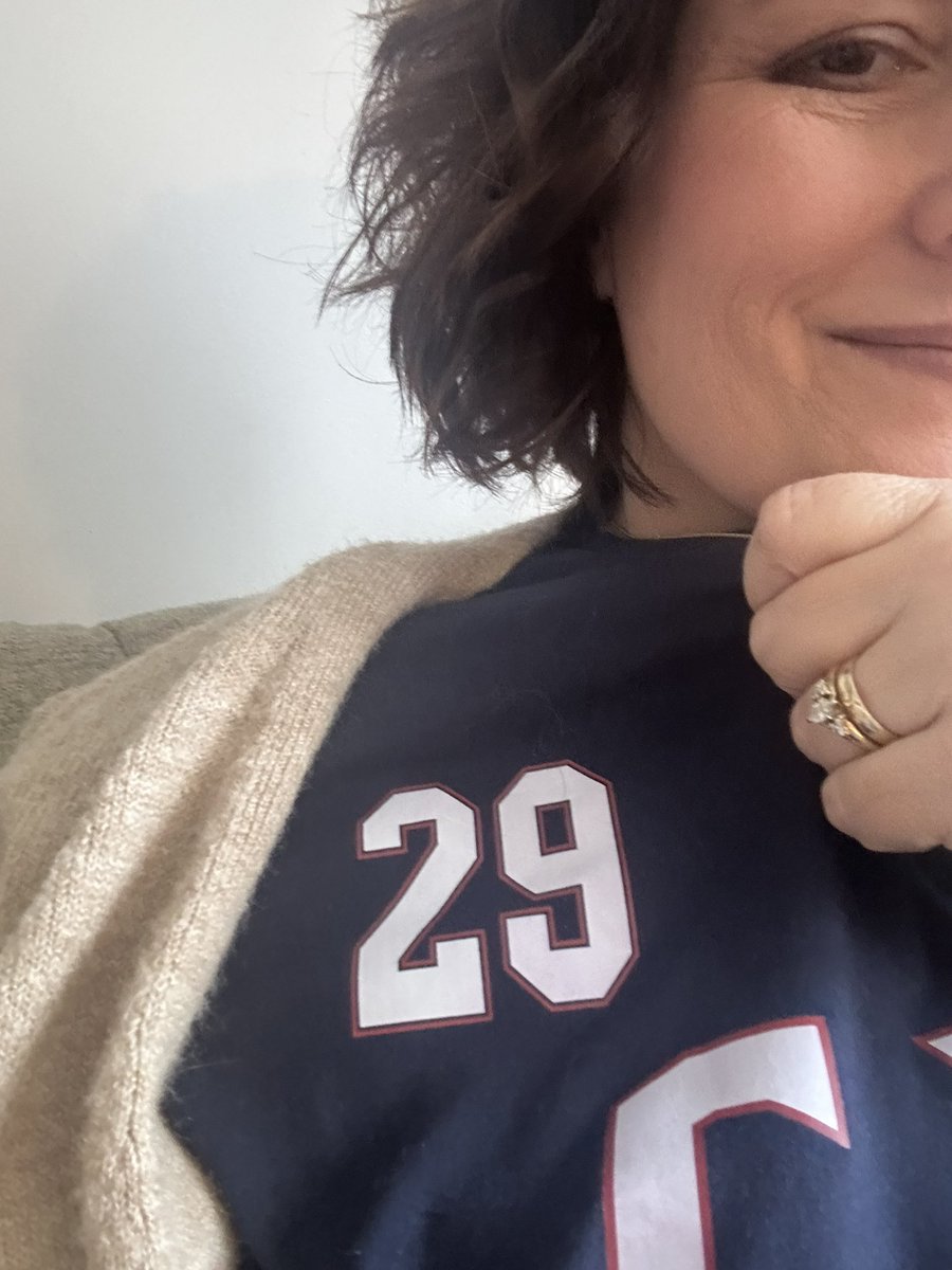 Wearing to support #29!!! We love you <a href="/PatrikLaine29/">Patrik Laine</a>! #5thlinesupportsyou