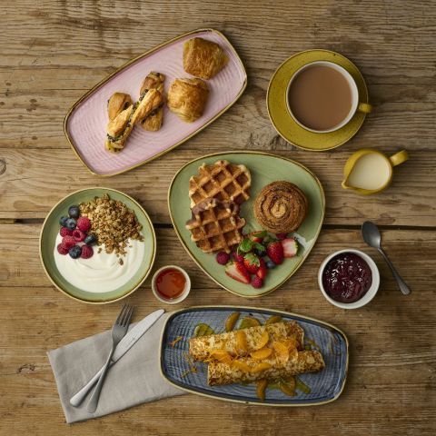 If you're looking to impress your loved one this Valentines Day, why not treat them to a lovely breakfast! Our website has some incredible crockery items that will be perfect to wow your loved ones with, and a 5% discount using code FEB5. #foodcare #crockery #valentines