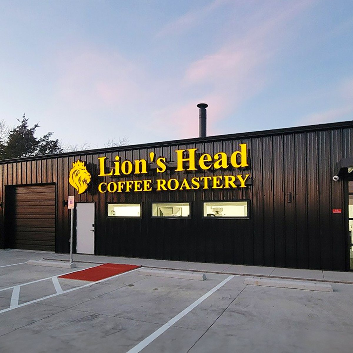 bakerssignstx's tweet image. Power connected and Lion's Head Coffee's new LED Illuminated Channel Letters burning bright and 100% complete. Looks great Team Baker and thank you Lion's Head for choosing Bakers' Signs and Manufacturing!

#bakerssigns #channellettersign #lionsheadcoffee #signmanufacturing