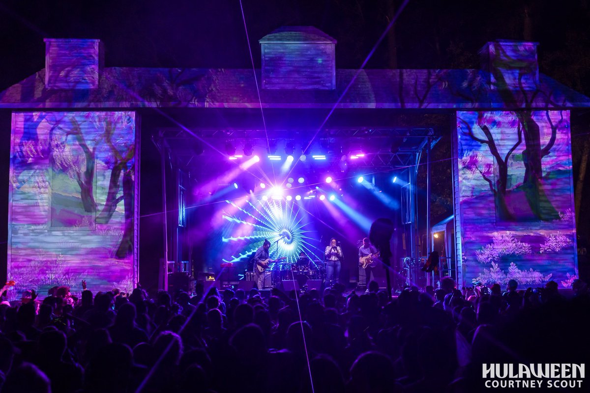 HulaweenFL tweet picture