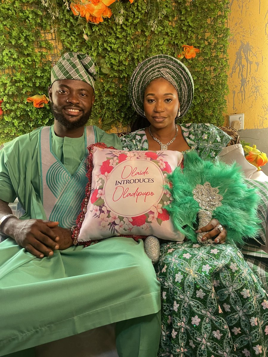 Iam_SaintOla's tweet photo. First step to forever and a happy birthday to the woman I choose to stay forever with❣️
It’s an #OLASAFFAIR2024 thing🫶 https://t.co/3alHFgWJCX
