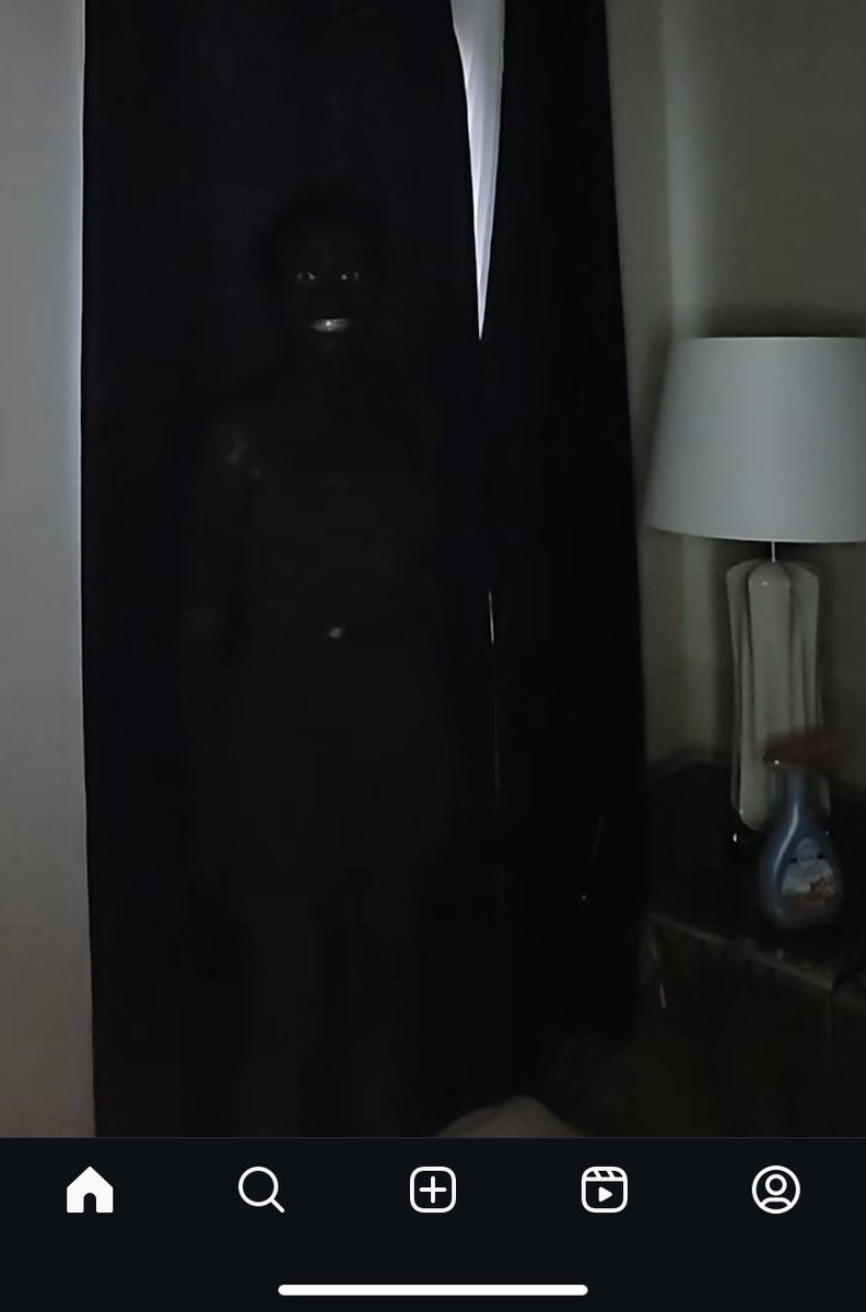 zFlight's tweet image. This video is cursed. Don’t watch it!!