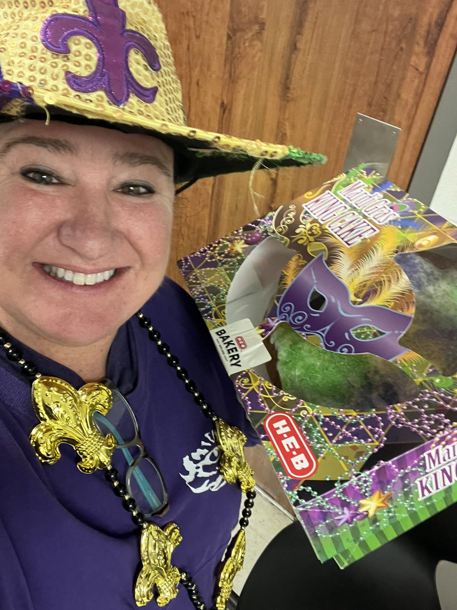 Happy Mardi Gras Everyone! @LeanderLionVB
