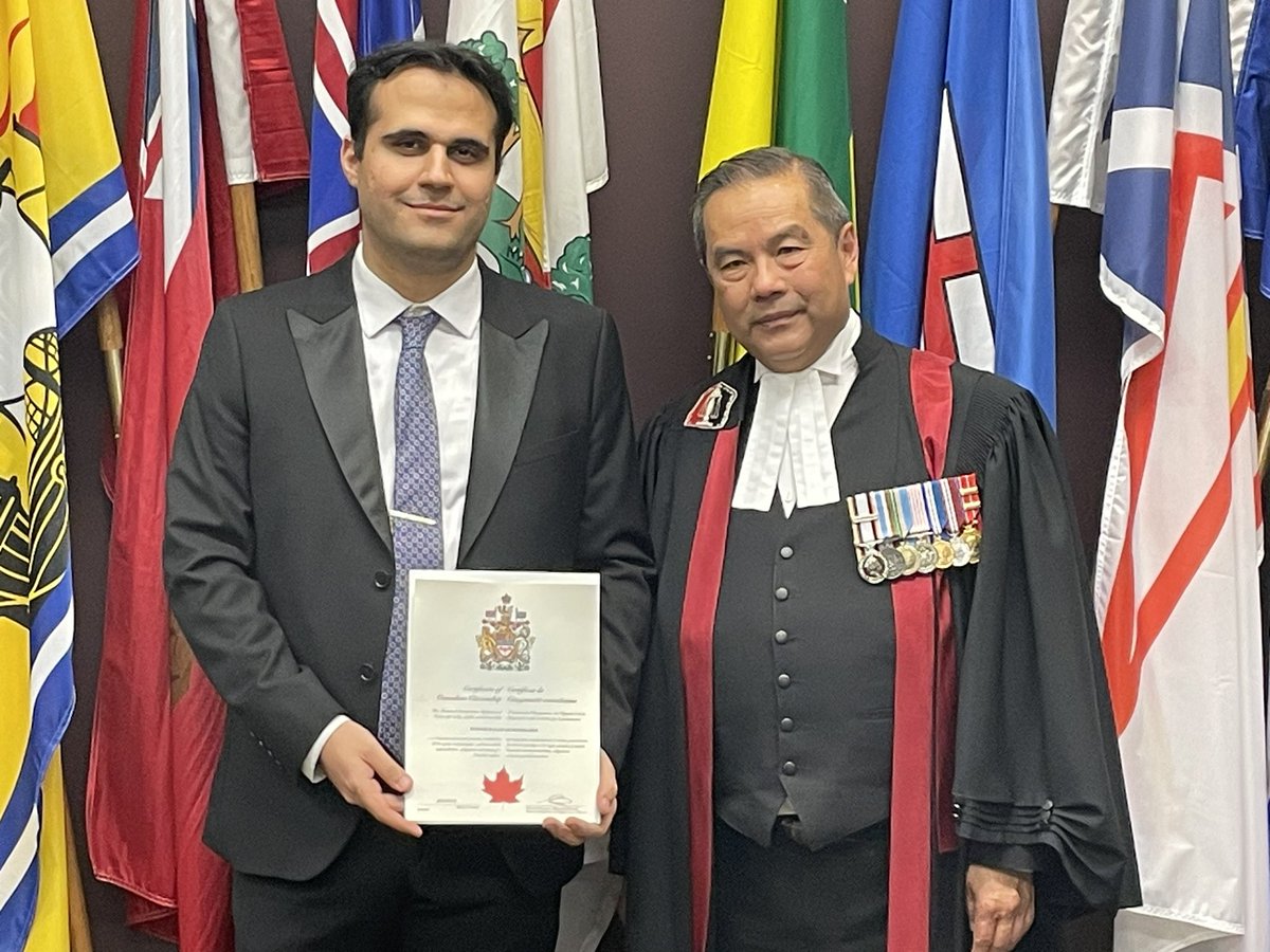 msaffarm's tweet photo. Today I became a proud Canadian! 🇨🇦 https://t.co/PTMoseE0Mf