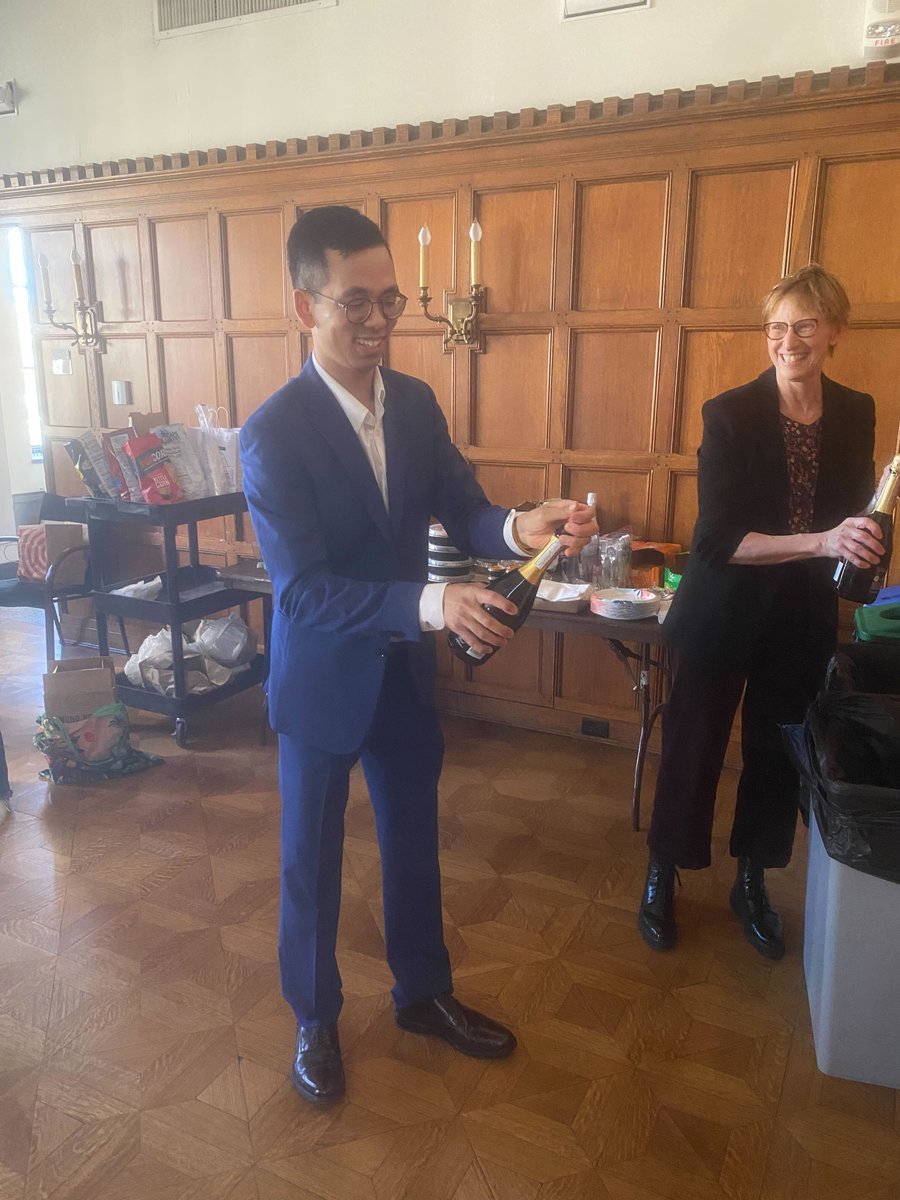 Kiessling Group (@kiesslinggroup) on Twitter photo Congratulations <a href="/dsyangta/">Deepsing Syangtan (he/him/his)</a> Dr. Deepsing Syangtan on his big degree! His research that spanned from glycan roles in stem cell fate decisions to the gut microbiome was tied together beautifully in yesterday's defense. We will miss you greatly! #glycotime Congratulations <a href="/dsyangta/">Deepsing Syangtan (he/him/his)</a> Dr. Deepsing Syangtan on his big degree! His research that spanned from glycan roles in stem cell fate decisions to the gut microbiome was tied together beautifully in yesterday's defense. We will miss you greatly! #glycotime