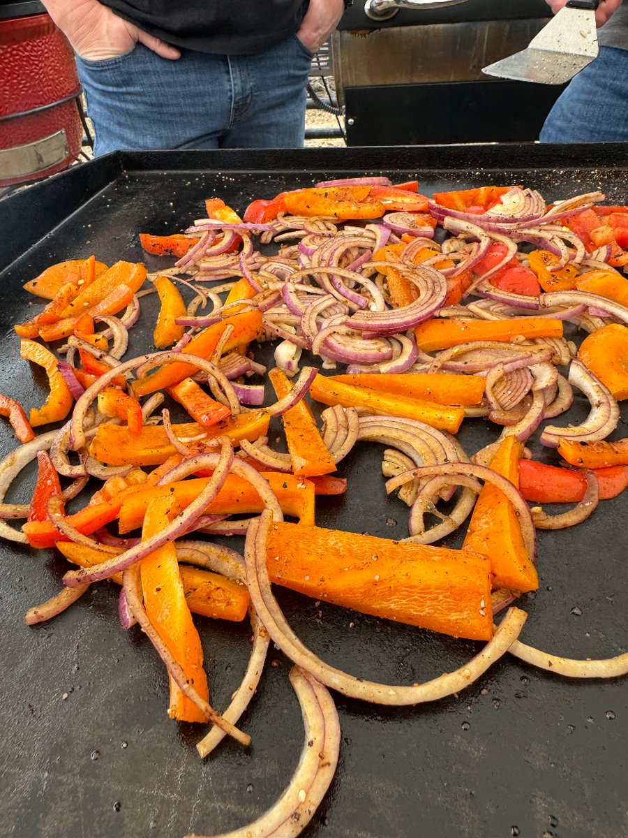 Easy Asian-inspired backyard bowls all on the Blackstone. What’s that “feed the whole fam” meal that you love on a Blackstone?
