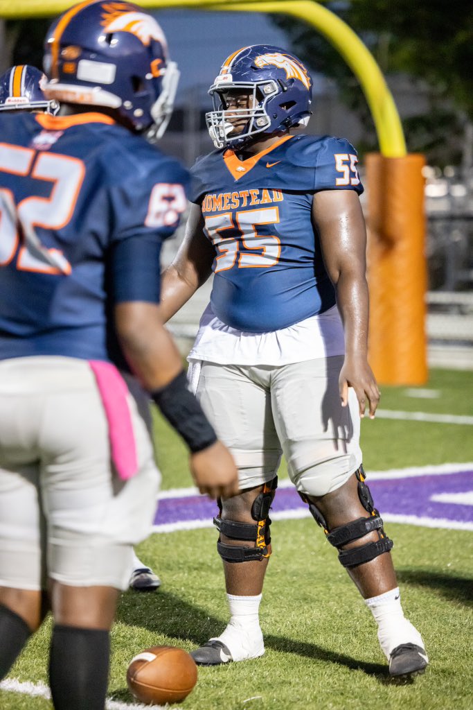 🐶check hudl.com/v/2Mtb8q