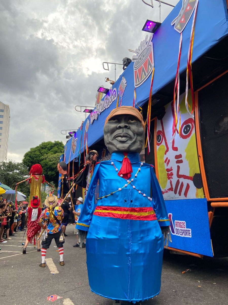 jornalhojeemdia's tweet photo. Com homenagens a BH e Milton Nascimento, Bartucada é pura energia na avenida Brasil
https://t.co/nvKdzlI6Rg
#minas #cidades #carnaval #carnavaldebh #bartucada #jornalhojeemdia https://t.co/bC6Yzy3wWl
