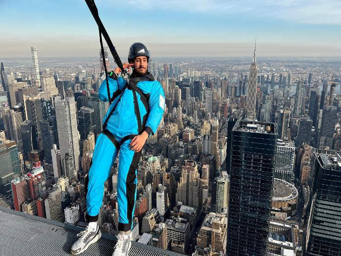 placeholdervc's tweet image. Newest member of @placeholdervc's investment team, @curiousgurnoor, underwent risk-mgmt & heights-training, his first week on the job 🫡