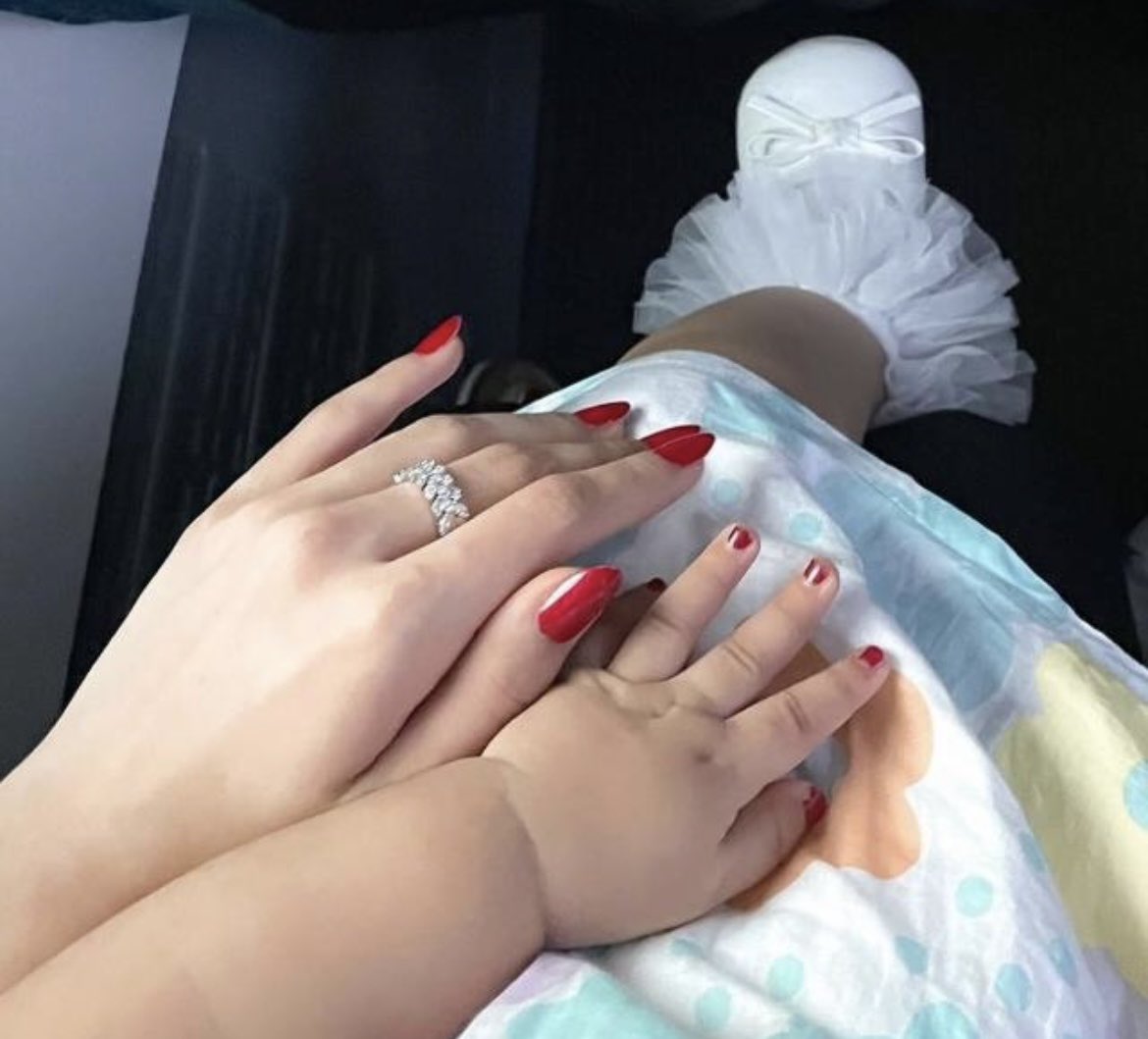 AjmalKhalila's tweet photo. Being a boy mom then a girl mom..
Best best Feeling 
I am grateful
May Allah keep THEM safe for me and ME for THEM 🤲🏾 https://t.co/vFcoUvHfAM