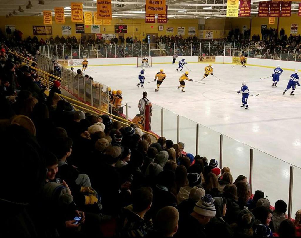 WilliamSpelts's tweet photo. @MinnyHockey Miners Memorial Building, Virginia (RIP)

Eveleth Hippodrome

Richfield Ice Arena https://t.co/8xld5dCPJg