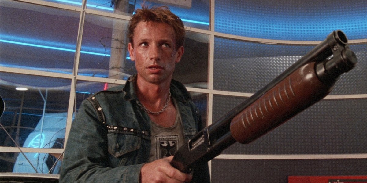 metacultura's tweet image. Cine - Rescates - Autocine sin Salida (Dead End Drive-In, 1986), de Brian Trenchard-Smith (#AutocinesinSalida/ #DeadEndDriveIn/ #CampodeExterminio/ #BrianTrenchardSmith/ #NedManning) - Pesadillas del punitivismo posmoderno - Por Emiliano Fernández
metacultura.com.ar/pesadillas-del…