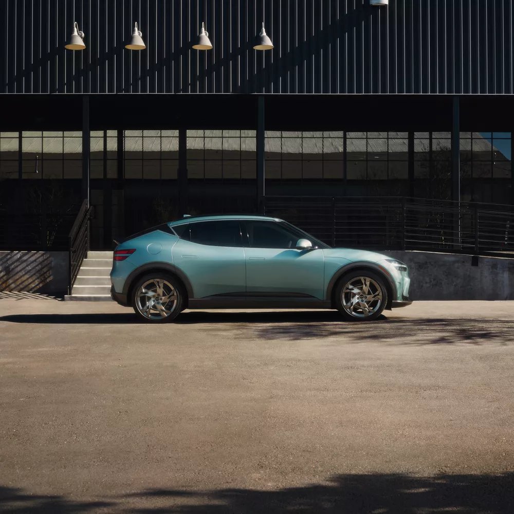 GenesisDavie's tweet photo. Experience luxury redefined with the Genesis GV60. #TestDriveTuesday
.
.
.
.
.
#rickcasegenesis #genesis #davie #florida #gV60 #car #auto #dealership #cars #new #testdrive #luxury #sedan #midsize https://t.co/4AgETuPjeU