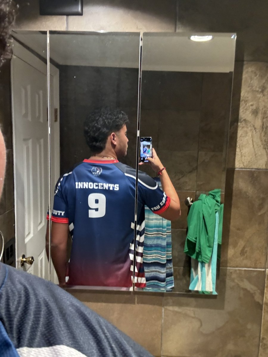 vinny tweet media