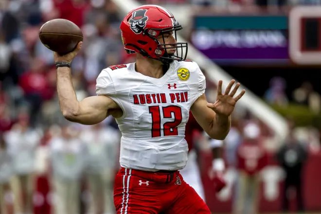 Jack Elliott (@jackelliott09) on Twitter photo After a great conversation with <a href="/qbill_8/">Quinn Billerman</a> I’m blessed to receive my 10th Division 1 offer from <a href="/GovsFB/">Austin Peay Football</a>
<a href="/Jordanlynch06/">Jordan Lynch</a> <a href="/CaravanFootball/">Caravan Football</a> @RivalsPapiClint <a href="/AllenTrieu/">Allen Trieu</a> <a href="/EDGYTIM/">Timothy “EDGYTIM” OHalloran</a> <a href="/ChadSimmons_/">ChadSimmons</a> <a href="/CraigHaubert/">Craig Haubert</a> <a href="/BOOMfootball/">BOOM Football</a> <a href="/LemmingReport/">Tom Lemming</a> After a great conversation with <a href="/qbill_8/">Quinn Billerman</a> I’m blessed to receive my 10th Division 1 offer from <a href="/GovsFB/">Austin Peay Football</a>
<a href="/Jordanlynch06/">Jordan Lynch</a> <a href="/CaravanFootball/">Caravan Football</a> @RivalsPapiClint <a href="/AllenTrieu/">Allen Trieu</a> <a href="/EDGYTIM/">Timothy “EDGYTIM” OHalloran</a> <a href="/ChadSimmons_/">ChadSimmons</a> <a href="/CraigHaubert/">Craig Haubert</a> <a href="/BOOMfootball/">BOOM Football</a> <a href="/LemmingReport/">Tom Lemming</a>