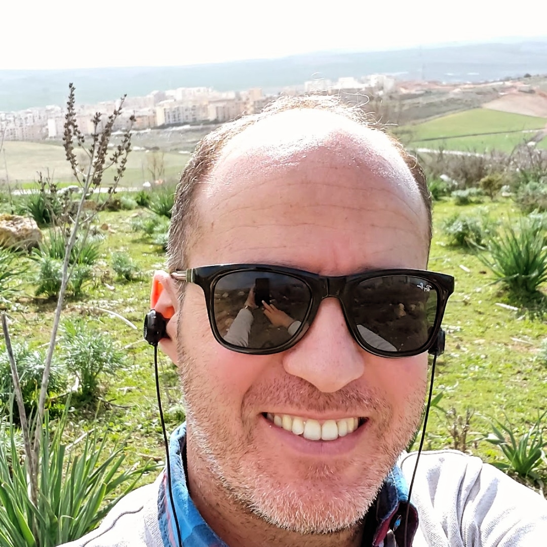 manamanchelli's tweet photo. #NouvellePhotoDeProfil https://t.co/EpGxaz6gma