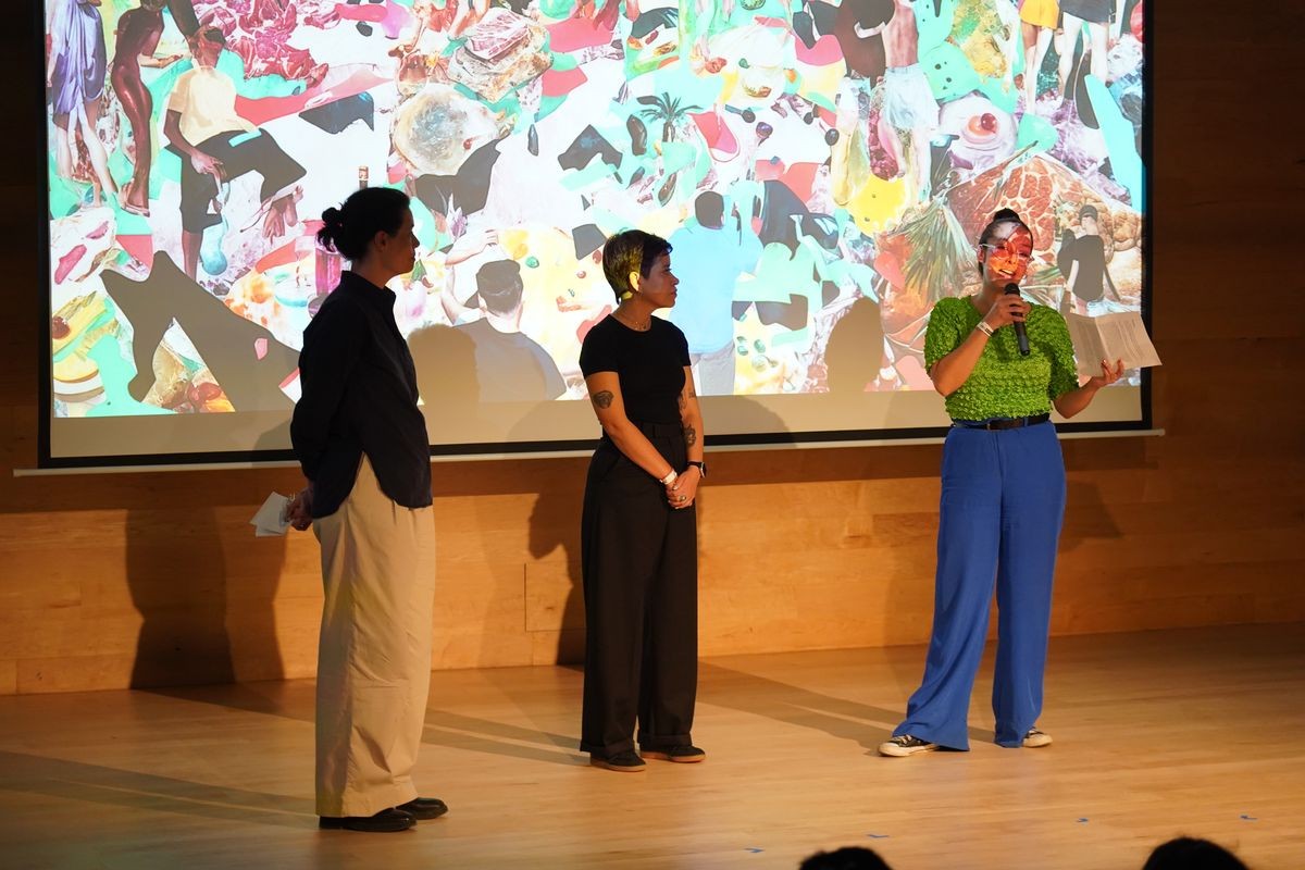 udem's tweet photo. #OrgulloUDEM 🌟 Nuestra Escuela de Arte y Diseño se destacó en la Feria Material como aliada estratégica. 💡 ¡Nuestros talentosos docentes compartieron su conocimiento y pasión por el arte y el diseño! 💯
Nota completa 👉 https://t.co/XtgvYpCWZS
#InspirandoTuMejorVersión https://t.co/no2RXWWcTE