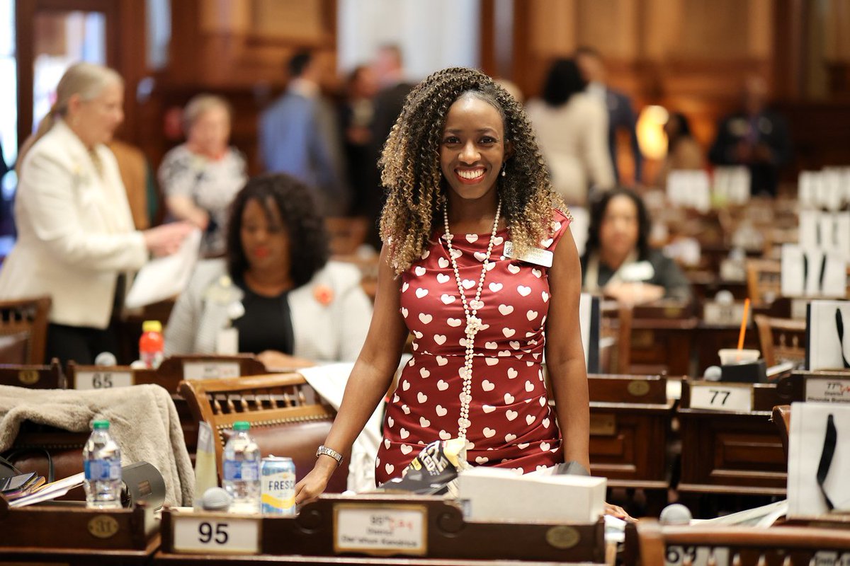 DarshunKendrick's tweet photo. Legislative Day No. 20 of the 2024 Georgia Legislative session as a 7 term member.

20 more days to go!!!! We are back in session on Thursday, Feb. 15th at 10 a.m.

TUNE IN to all the action here 🔗: https://t.co/oXaT0ttIRe 

#publicservicerocks https://t.co/y7ZiNRTQTh