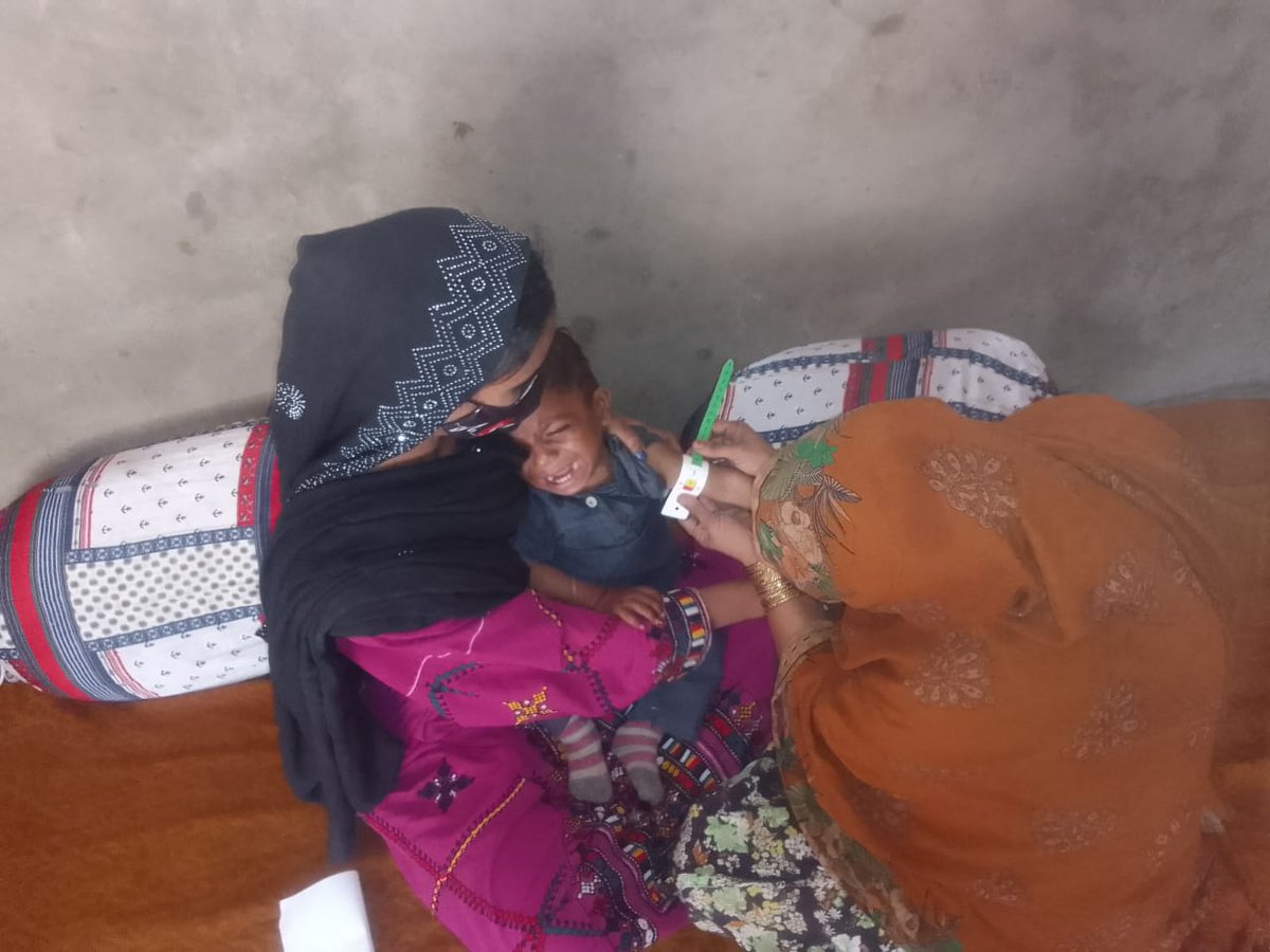 PrgramNational's tweet photo. District Jhalmagsi: Screening of Childs and PLWs and Key Family Care Practices sessions have been conducted at community level by the Lady Health Workers with the support of UNICEF. #parenting #ECD #nutrition 
@antenehgminas @JatoiImi @AbdullahAFadil @DrSaba11 @InayatGhazala https://t.co/1mj570s8HO