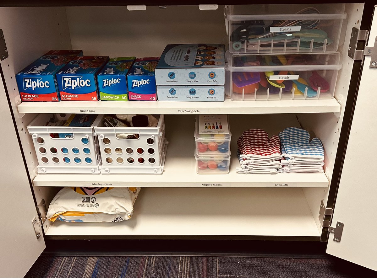 Miss Dixon tweet media