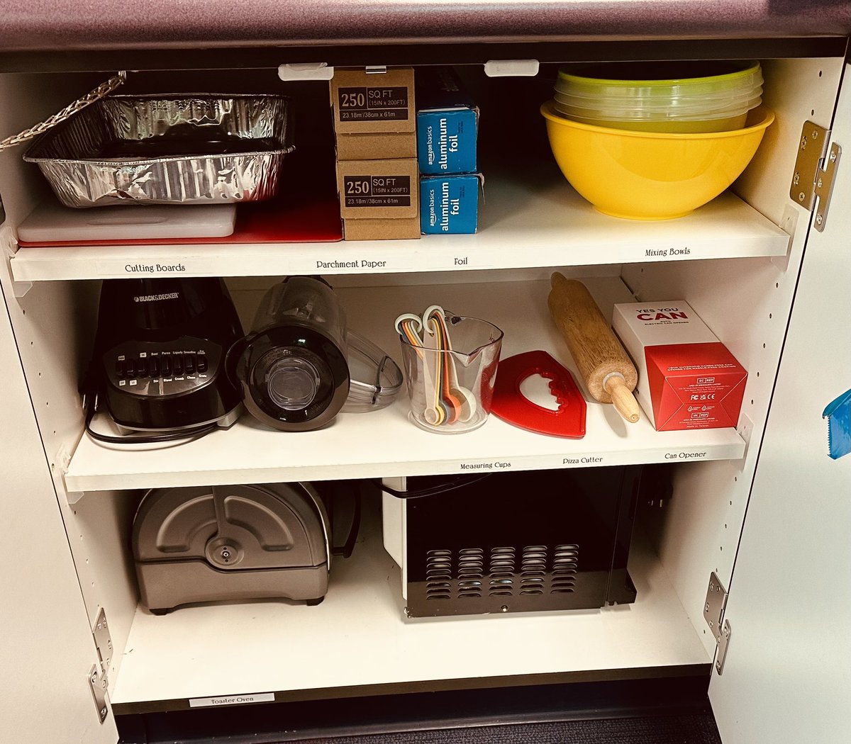 Miss Dixon tweet media