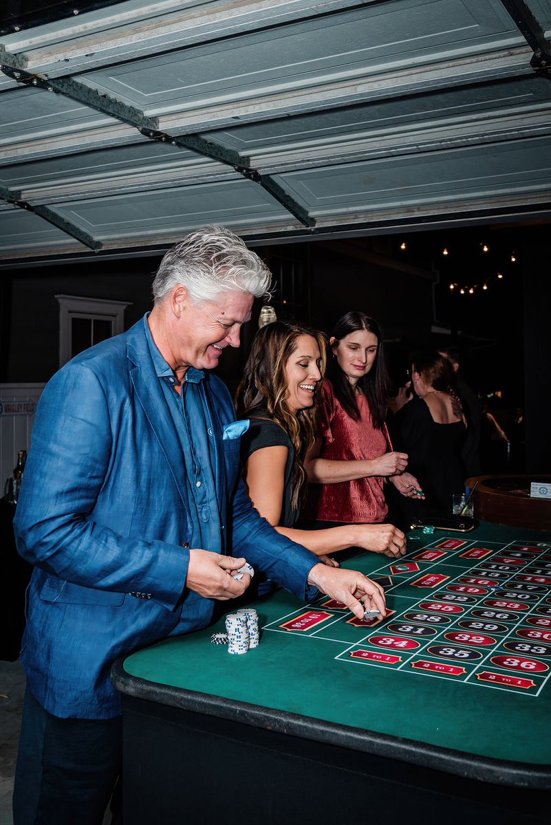 TownSocial's tweet photo. Casino games are always a great addition to parties. For B-Rad’s birthday bash, Southbay Casino served up a great time. Did someone say pocket rockets?! #partyplanner #eventplanner #birthdayparty #casinoparty #casinogames #ManhattanBeach #LosAngeles #SanDiego https://t.co/lq9xUk0fjc