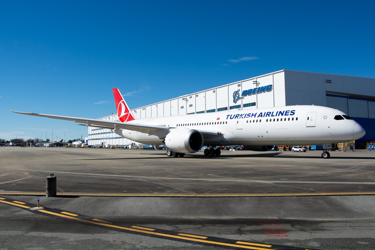 Turkish Airlines' newest Boeing 787-9 Dreamliner TC-LMB taxiing out for an FCF flight this morning. Delivery shouldn't be too far away. #boeing #aviation #avgeek #planespotting #dreamliner #turkishairlines #boeing787