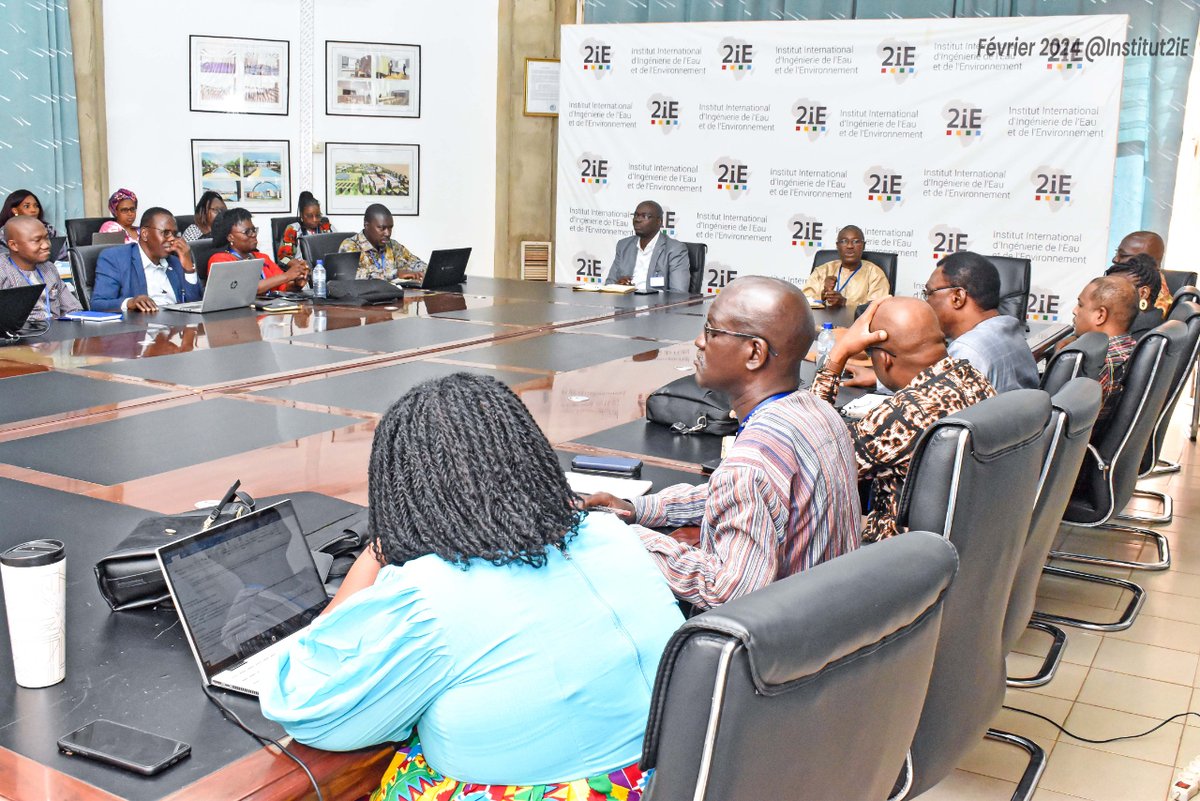 Institut_2iE's tweet photo. #Institut2iE #auditqualite
Le Directeur Général de l'Institut 2iE, Prof. El Hadji Bamba Diaw, a officiellement lancé ce jour 13 février 2024 l'audit interne du système de management de la qualité (SMQ) qui se déroulera jusqu'au 29 février 2024. https://t.co/xvPqGqWzlR