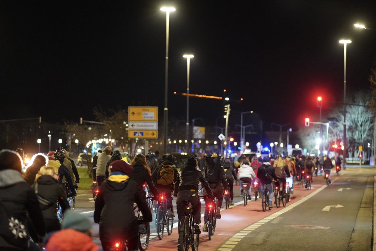 Straßengezwitscher tweet media