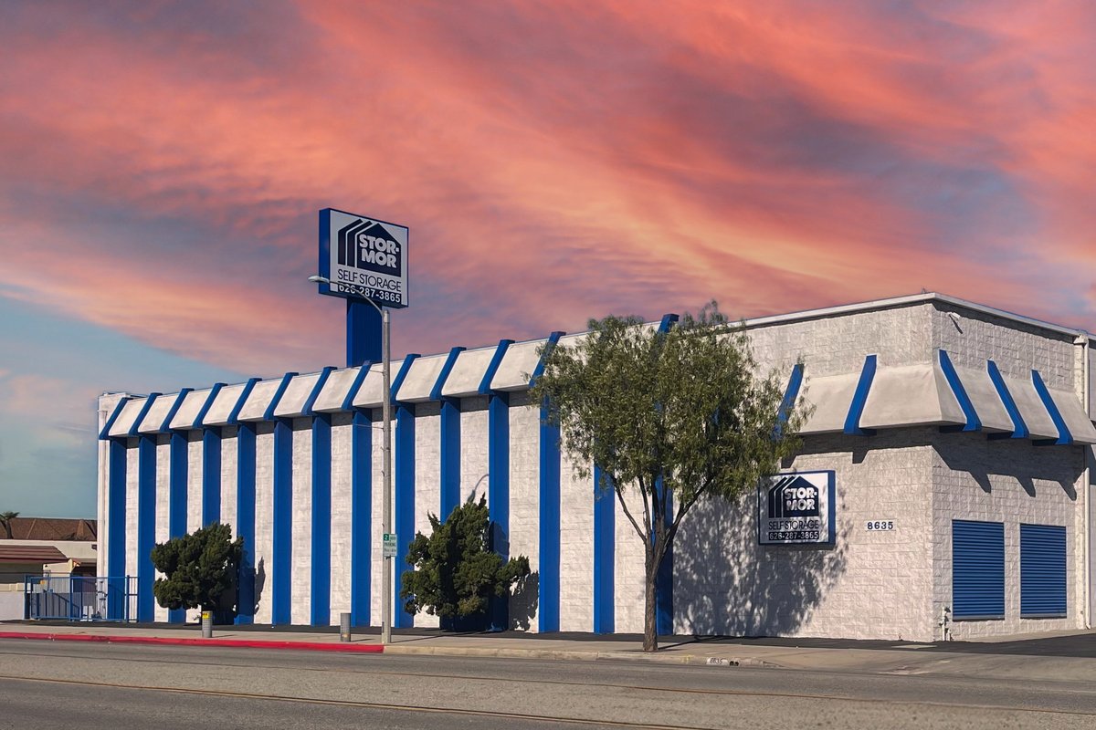 SecureSpaceSS's tweet photo. Continuing its growth in the LA MSA, SecureSpace today announced the acquisition of Stor-Mor Self Storage in Rosemead, CA.

The facility offers 44k NRSF across 659 units and 96 rentable parking spaces.

Visit us online today and reserve your Secure Space! https://t.co/KreOCoHP8D https://t.co/argBCtlZEn