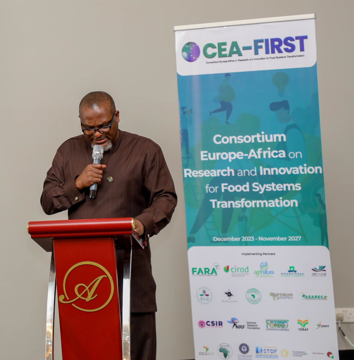 aggreyagumya's tweet photo. In my opening remarks to kick-off the International Research Consortium and the #CEA_FIRST Project, I recognized how it represents a larger and far-reaching formation that promises to revolutionize the partnership and working arrangements between African and European institutions https://t.co/lGeLIsydq4