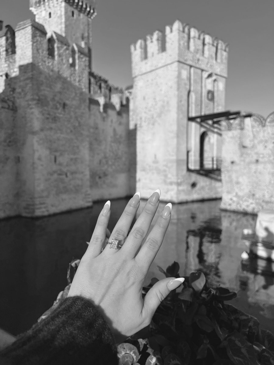 Rileymontana's tweet photo. Italian trip of my dreams and the man of my dreams! I get to marry my best friend!!! ❤️💍 https://t.co/5zBYAnw8Uy