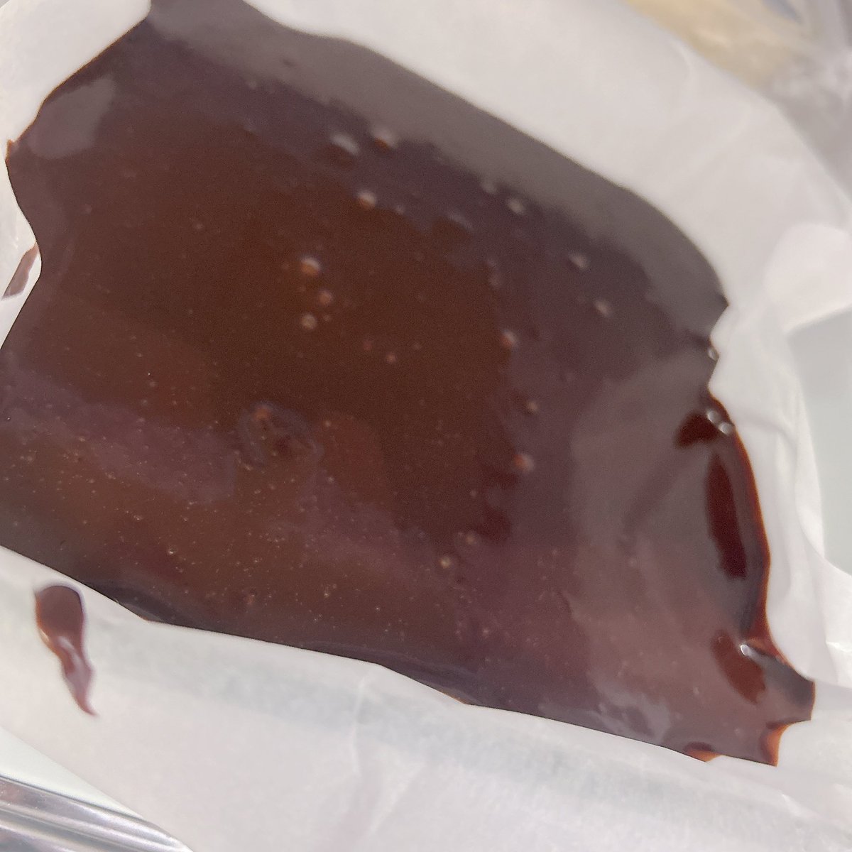 a692a428's tweet photo. この時間にガトーショコラ作ってるあたりバレンタイン参加してる🍫誰に渡すでもないけど🫠 https://t.co/yBPiTZdEhE