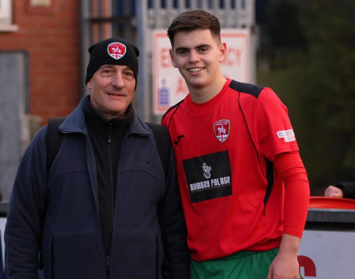 CovUnited's tweet photo. 🔴🟢⚽️ Saturdays man of the match Vs Histon voted by our match day sponsor Roger Goodfellow was Charlie Morgan. Well done Charlie. 🔴🟢⚽️ https://t.co/9UO57MbaFE