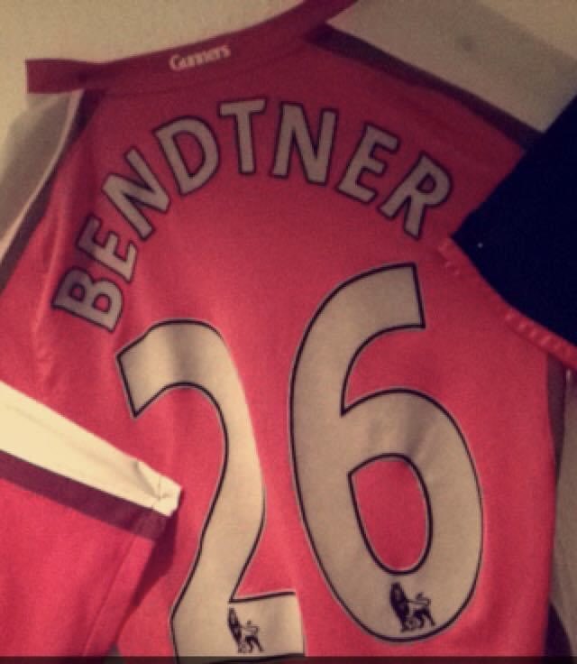 Lyngeeee tweet media