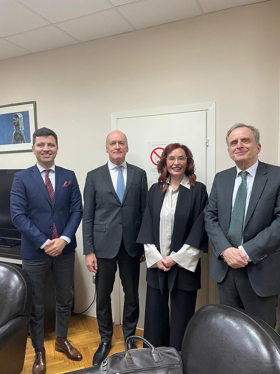 Dutch Embassy in Serbia and in Montenegro (@nlinbelgrade) on Twitter photo 📺 🔓 O neophodnosti i značaju #slobodemedija ambasador Holandije za ljudska prava <a href="/wjpgeerts/">Wim Geerts</a> razgovarao je danas sa Mladenom Bašićem, savetnikom za medije predsenice Vlade Srbije, a zatim i Oliverom Zekić, predsednicom Saveta Regulatornog tela za elektronske medije #REM. 📺 🔓 O neophodnosti i značaju #slobodemedija ambasador Holandije za ljudska prava <a href="/wjpgeerts/">Wim Geerts</a> razgovarao je danas sa Mladenom Bašićem, savetnikom za medije predsenice Vlade Srbije, a zatim i Oliverom Zekić, predsednicom Saveta Regulatornog tela za elektronske medije #REM.