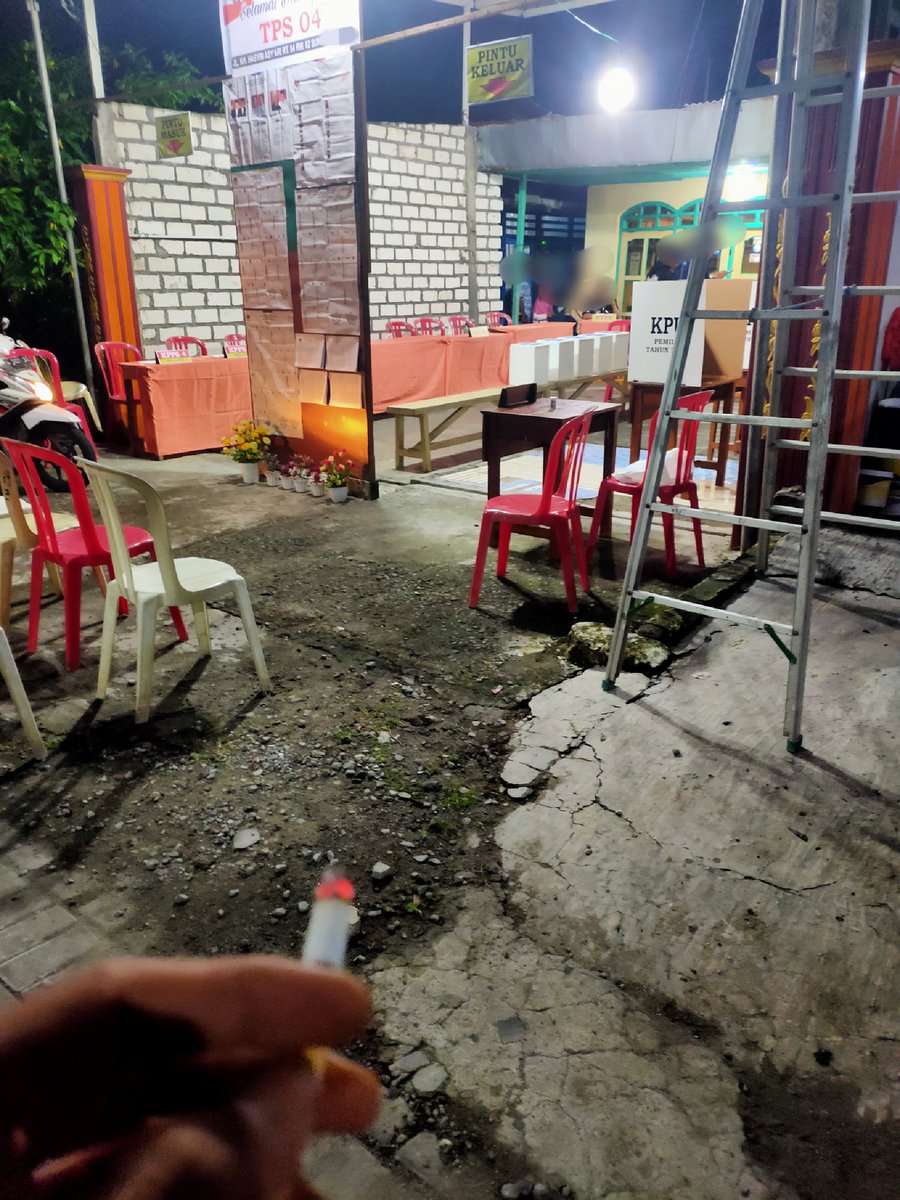 enak mana, nyoblos apa dicoblos?