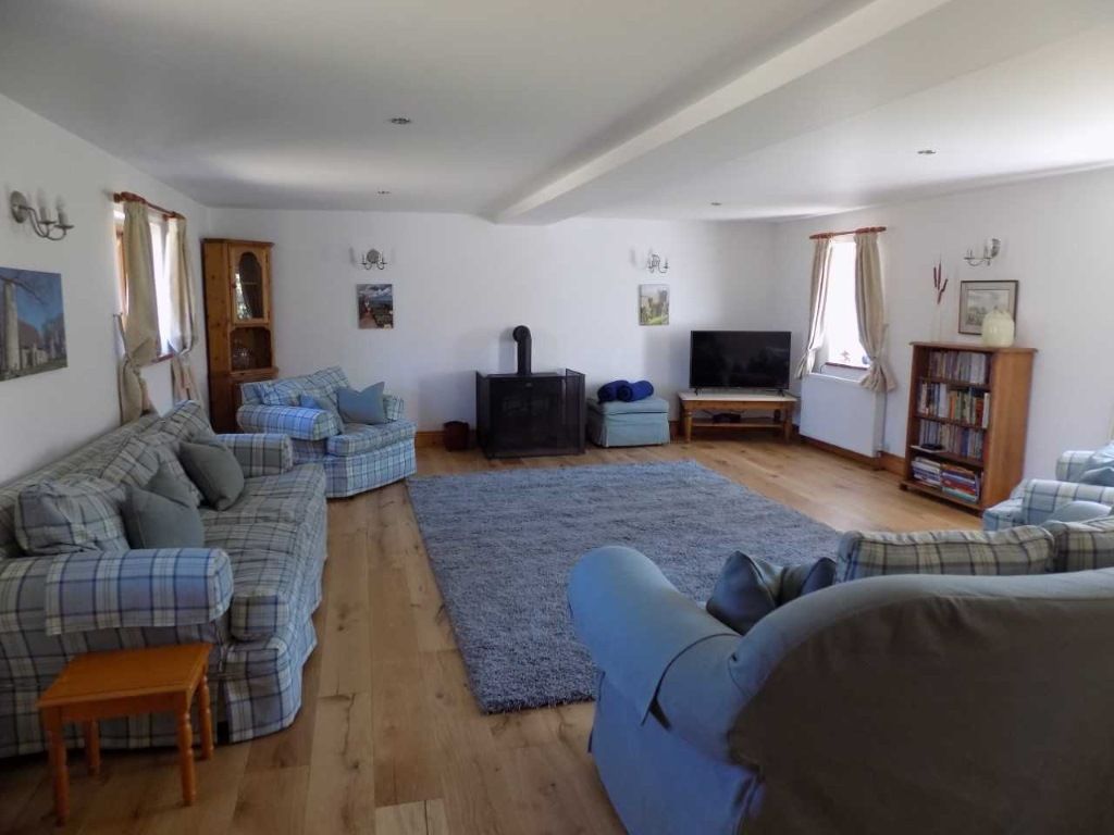 WeAcceptPets's tweet photo. Escape to the serene countryside haven of Arthur's Cottage, nestled in the picturesque village of Edingthorpe!
πΆ Welcomes dogs πΎ
https://t.co/zxtMZWkVfY
#ArthursCottage #Edingthorpe #Norfolk #ChildFriendly #SelfCatering #Holiday #Tranquillity Retreat #Explore #Getaway https://t.co/w8eAE2o3VE