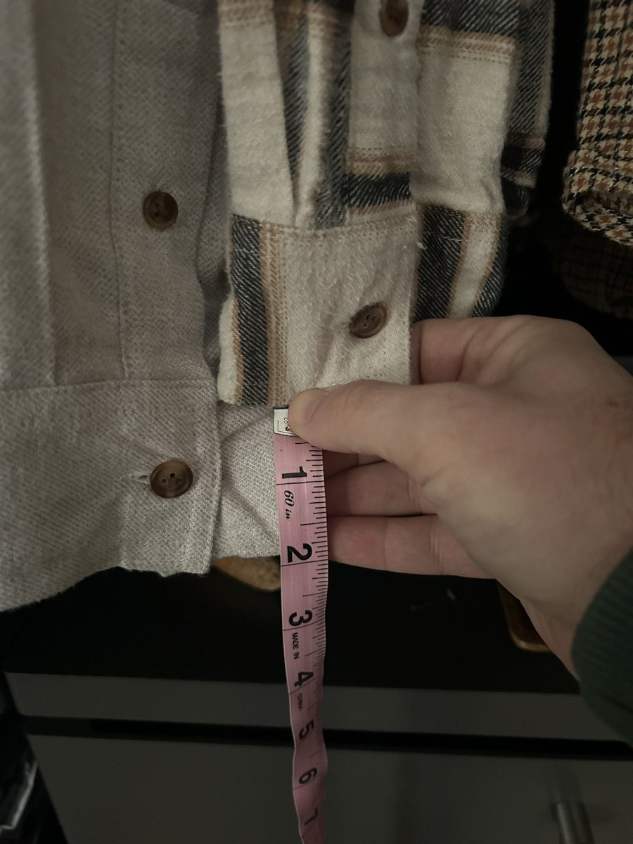 Oh no <a href="/OldNavy/">Old Navy</a>! Why did all these new flannel shirts shrink SO MUCH in the wash? 

Here are pre/post washed M. The sleeves shrank TWO inches! Your Everyday shirts don’t ever shrink like that. 

What’s the word? Was this year’s supply just a bust? #CustomerService