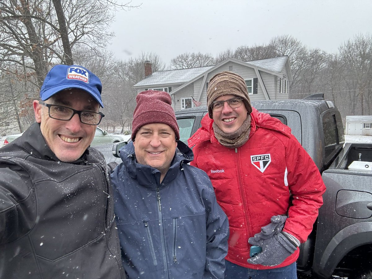 hurricanetrack's tweet photo. Really appreciate the people we meet in this job! 

Jeff in Danvers, MA - newest Fox Weather fan! 

@foxweather https://t.co/6WMWLDyVR7
