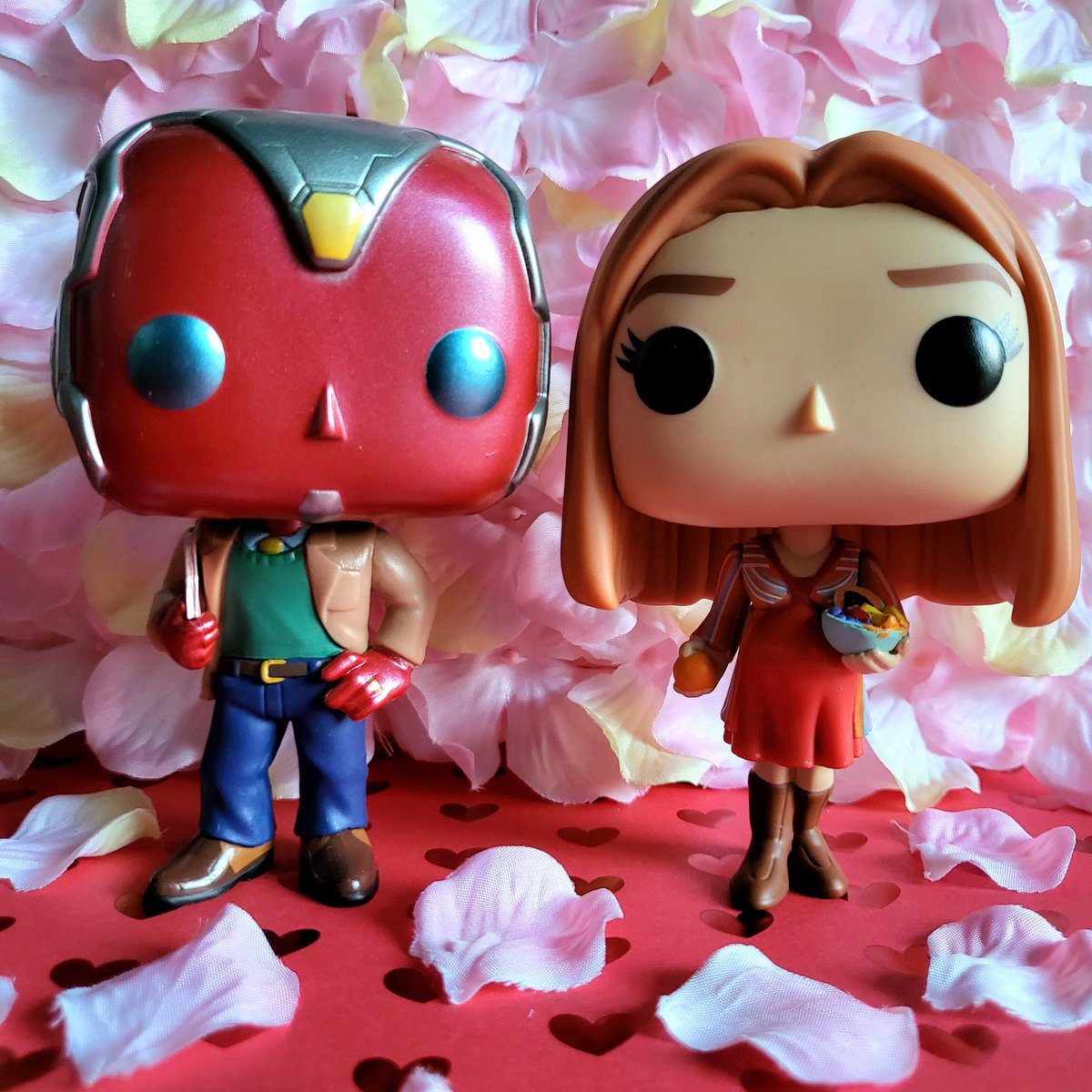 2/13: Sweethearts A bitter sweet love story, but one I'm so glad we got to see more of in WandaVision @originalfunko #FunkoPhotoADayChallenge