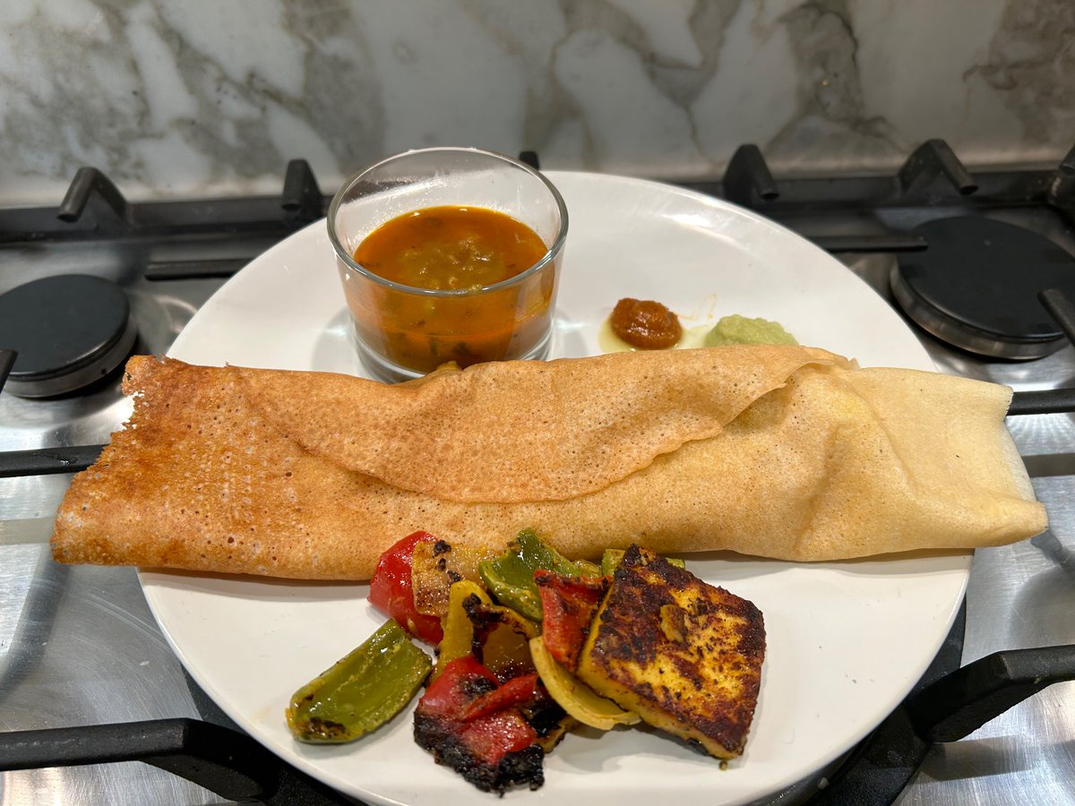Indian pancakes still count right? #dosa #needspice