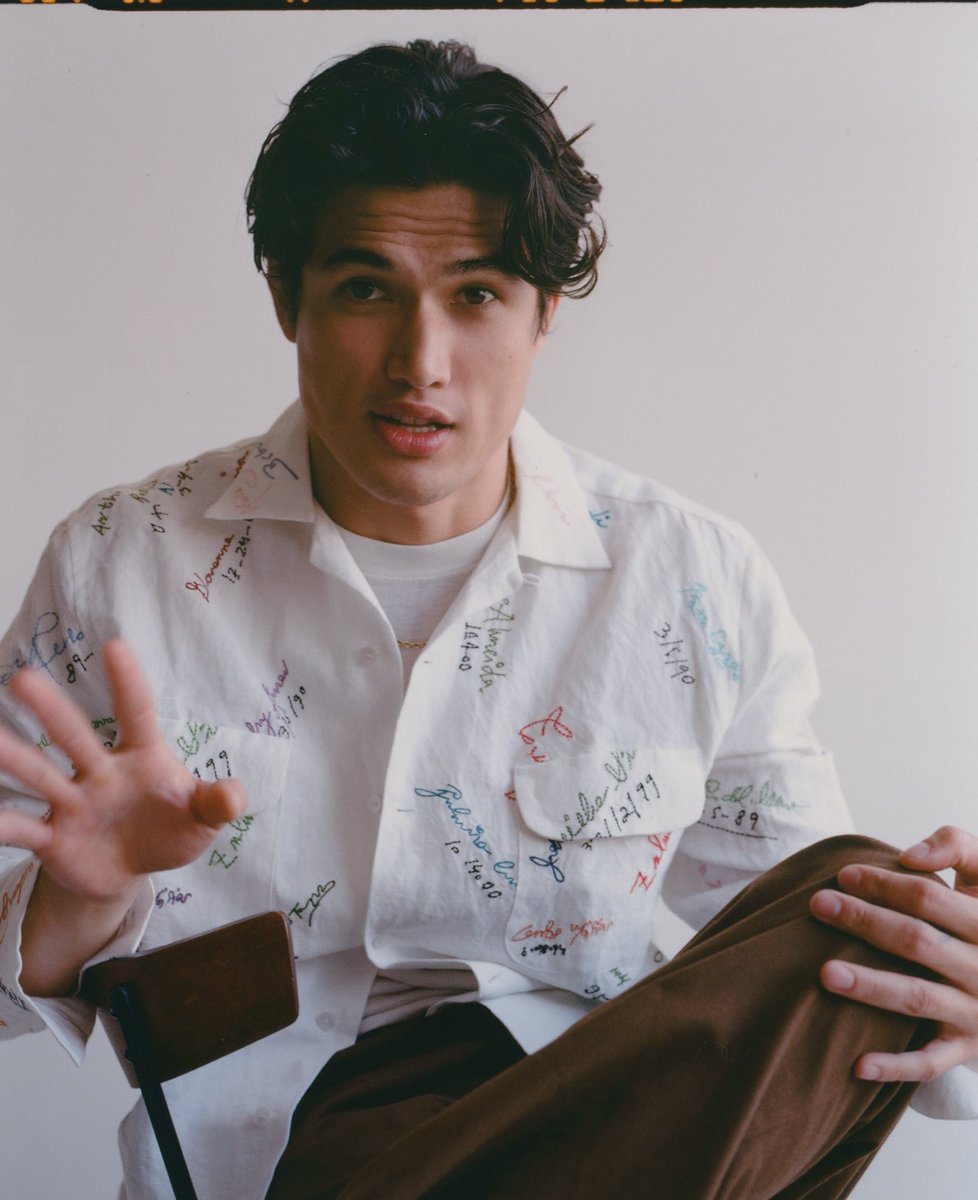 FilmUpdates's tweet photo. Elizabeth Olsen and Charles Melton to star in Todd Solondz’s ‘LOVE CHILD’.

The film centers on a woman stuck in a loveless marriage, but when a handsome stranger appears, her 11-year-old son hatches a plan to get rid of his father.

(https://t.co/WPe5pASISV) https://t.co/AuImSlfaFB