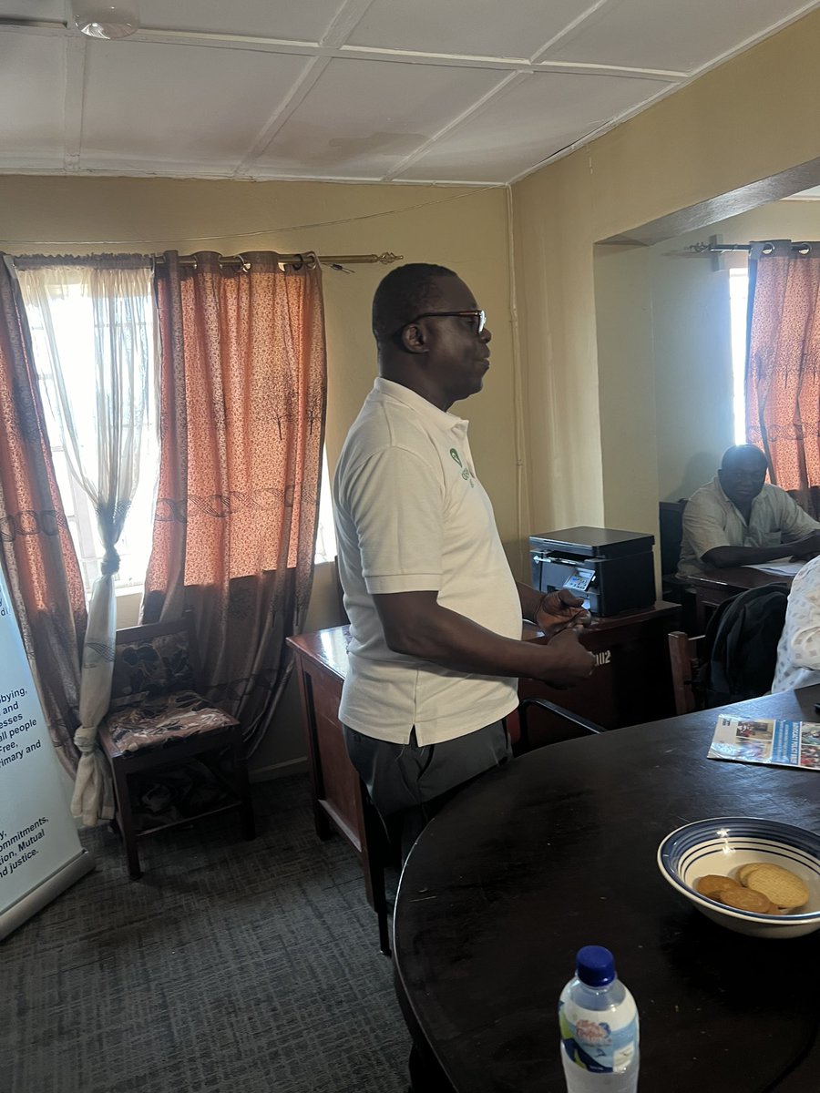 efa_sl's tweet photo. EFAC-SL launched an advocacy policy brief titled “accelerating the recruitment of female teachers to promote &amp; address barriers to girls edu.  The  coordinator stated that “ when we recruit female teachers SRGBV Issues will reduce in our schools”.@Plan_SLE @UNGEI @AncefaRegional https://t.co/VTe8govl1O