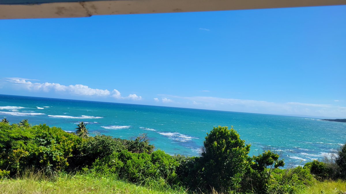 TeamVicarious's tweet photo. This was the Team's first time stopping in Puerto Plata, Dominican Republic. A beautiful island with wonderful people. Jeanne and I decided to spend some time at the gorgeous Coconut Cove Beach. #puertoplata, #dominicanrepublic, #santodomingo https://t.co/um6GUbRoL8