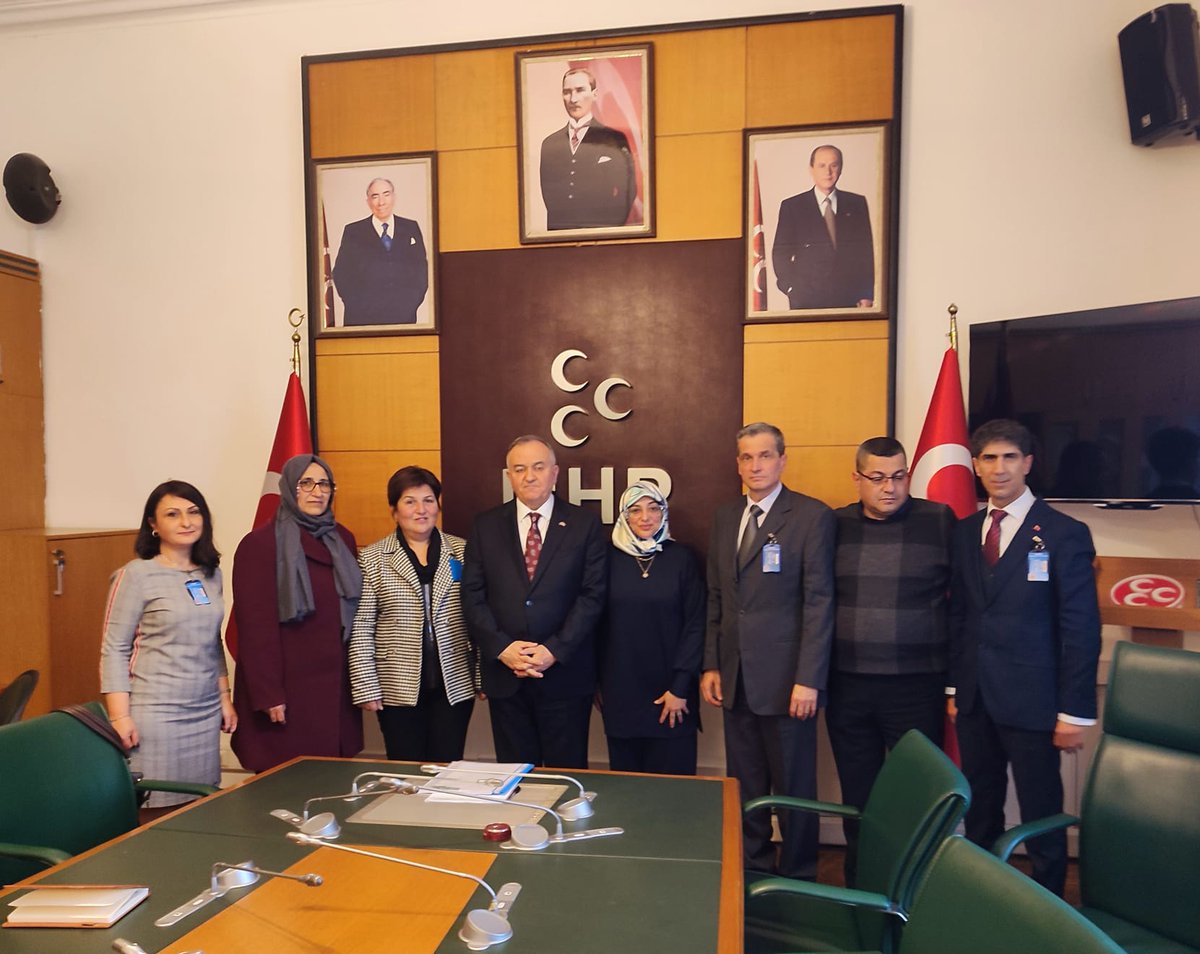 @Eytadernegi olarak; Emeklerimizin karşılığı olan hakların kazanımı amacıyla yaptığımız ziyaretlerde bizleri kabul ederek, tüm mağduriyetlerimizi bizden dinleyen @MHP_Bilgi Manisa Milletvekili Sn. @erkanakcay45 Beyefendiye teşekkürlerimizi sunarız. #EmekleriYasalaraTakılanlar