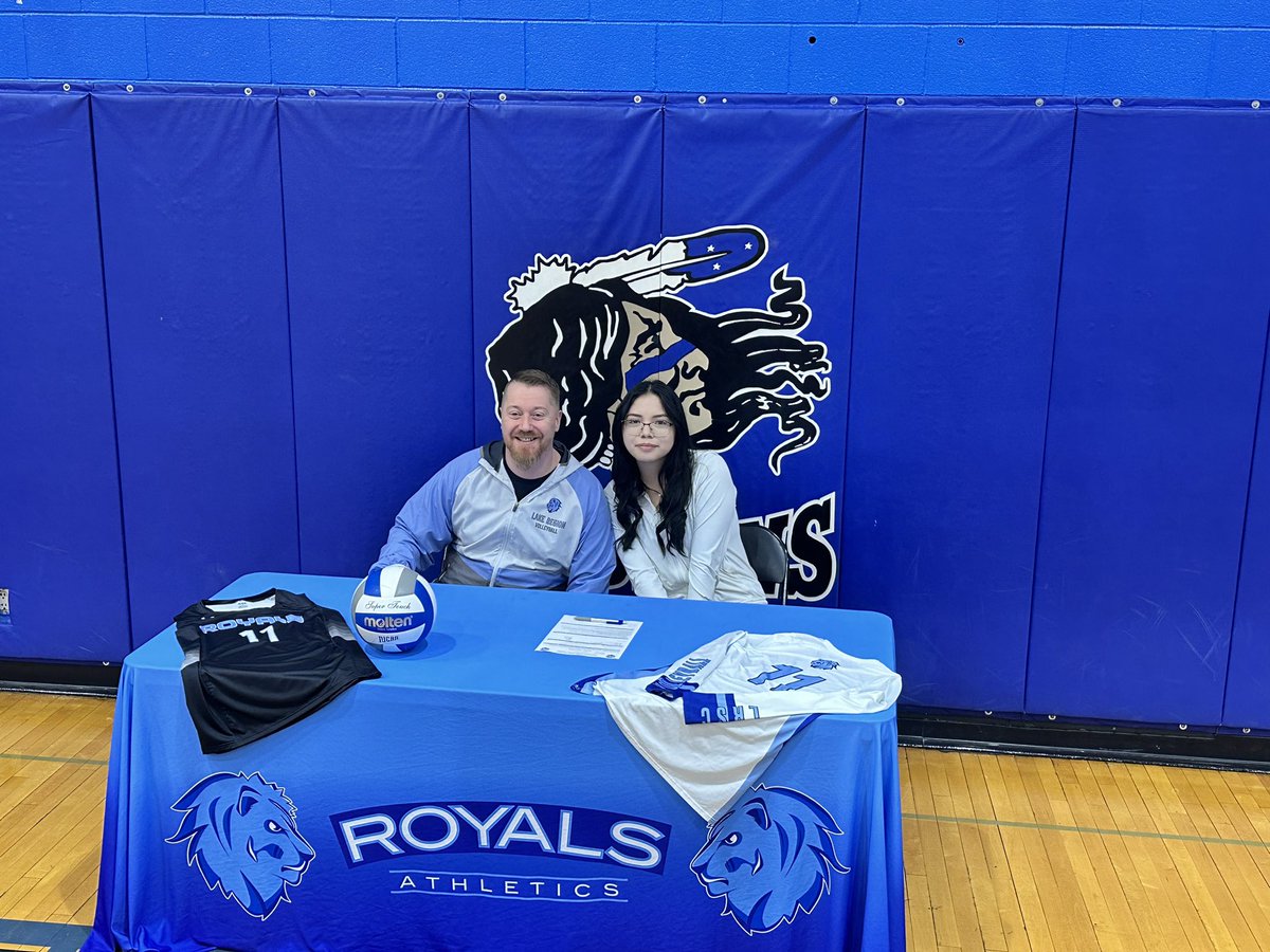 Congratulations to Lanae Gourd on signing to play volleyball at <a href="/LRSCroyals/">LRSC Royals</a>